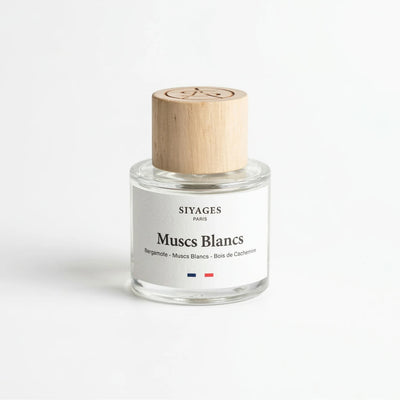 Eau de toilette Muscs Blancs Siyages, flacon 50 ml en studio